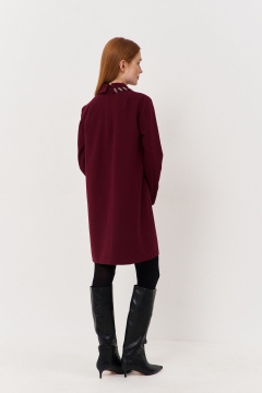 Платье прямого силуэта из плательной ткани с воротником-рубашкой FLAIM 1112.01 марсала - фото 2