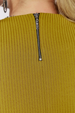 Желтое трикотажное платье с разрезом и складками Algranda А4027 - фото 2