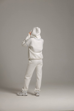 Белый спортивный костюм с красной отстрочкой из футера Twok 300554 белый - фото 2