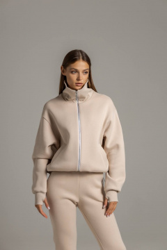 Бомбер с высокой горловиной и брюки на манжете из премиального футера Twok 300955 латте - фото 3