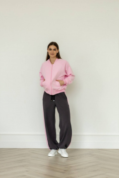 Костюм на каждый день из футера с велюром и лампасами Twok 400805 сакура/графит - фото 1