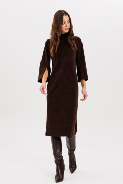 Стильное платье с поясом и разрезами из трикотажа AVEEVA 5211 шоколадный - фото 3