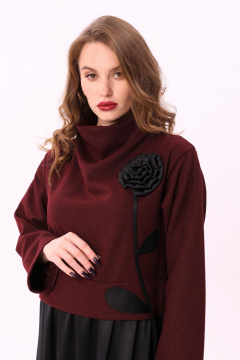 Платье прямого силуэта с оборками и декоративным цветком NikVa 924-1 бордо+чёрный - фото 3