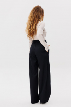 Брюки на запах с расклешением из костюмной ткани FAMA 24060 чёрный - фото 5