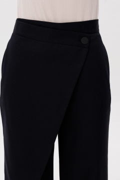 Брюки на запах с расклешением из костюмной ткани FAMA 24060 чёрный - фото 3