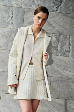 Юбка стеганая из плащевой ткани с короткой длиной Skipper Design 213 молочный - фото 4