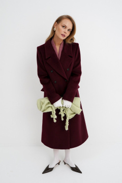 Демисезонное приталенное пальто X-силуэта на подкладке PiRS 5780 бургунди - фото 2