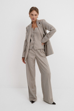 Деловой тройка из жакета, топа-корсета и брюк из текстиля PiRS 5783 бежевый - фото 1
