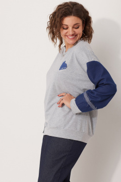 Свободный свитшот спорт-шик из трикотажа с джинсовыми вставками BegiModa 4111 серый - фото 5
