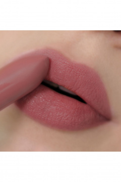 Помада яркая розовая с насыщенным матовым покрытием Relouis Icon Look 05 Bold and Confident - фото 3