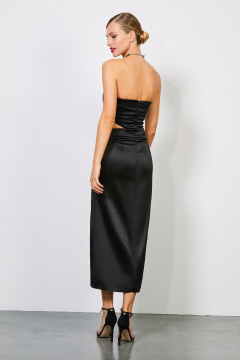 Платье черное в нарядном стиле с асимметричным вырезом Rivoli 7183 - фото 4