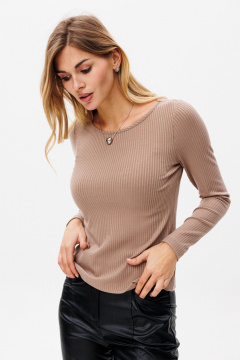 Бежевый джемпер из трикотажа с лодочной горловиной PRATA wear S025 капучино - фото 1