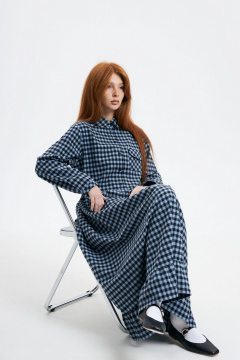 Платье прямого силуэта из мягкой хлопковой фланели Individual design 24241 клетка/голубой - фото 4