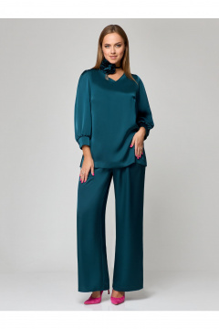 Летний комплект блуза и брюки из текстиля с V-вырезом Мишель стиль 1160-1 изумруд - фото 5