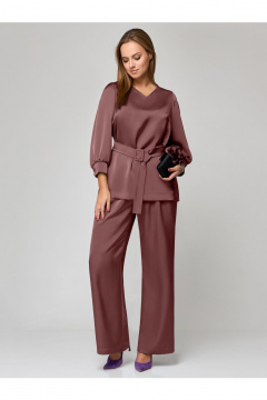 Летний комплект блуза и брюки из текстиля с V-образным вырезом Мишель стиль 1160-1 шоколад - фото 4