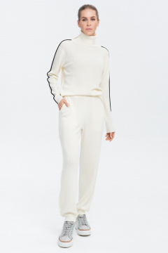 Молочные прямые брючки из мягкого трикотажа AREOLA 10791 жемчуг - фото 4