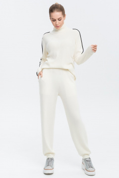 Молочные прямые брючки из мягкого трикотажа AREOLA 10791 жемчуг - фото 2