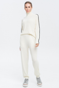 Молочные прямые брючки из мягкого трикотажа AREOLA 10791 жемчуг - фото 1