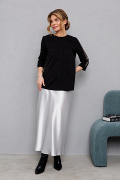 Черная хлопковая блузка с тесьмой и камнями для повседневного стиля AMORI 6455 чёрный - фото 1