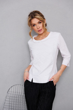 Молочная блузка с отделкой ришелье и эффектным воротником AMORI 6461 молоко - фото 3