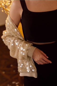 Платье полуприлегающее с сетчатой вставкой и вытачками Jolie 16467 черный - фото 4