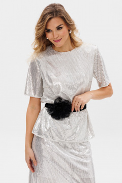 Нарядная блузка из пайеточного трикотажа с плечевыми накладками EOLA 2790 молочный - фото 2