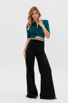 Круглогодичная нарядная блузка из текстиля с рельефами EOLA 2793 изумруд - фото 5