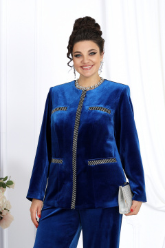 Комплект с жакетом и брючками из велюра с декоративными стразами Ninele 6039 василек - фото 3
