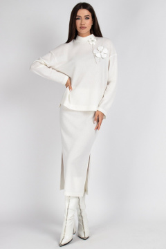 Молочный костюм из вискозы и трикотажа с юбкой и джемпером VIZAVI 817 молочный - фото 3