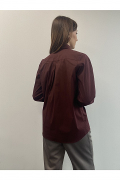 Красная блузка-рубашка оверсайз с пуговицами с жемчугом DOV 2 бургунди - фото 4