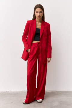 Жакет прямого силуэта с карманами и рельефами из текстиля Luitui R3012 красный - фото 1