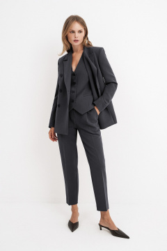 Костюм-двойка из текстиля: жакет и укороченные брюки со средней посадкой PiRS 5747 серый - фото 5