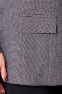 Длинный жакет из текстиля с рельефами и карманами БелЭльСтиль 412-3_03_22 серо-коричневый - фото 4