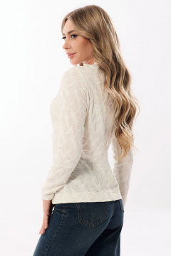 Демисезонная блуза с фигурным вырезом и перекрутом Golden Valley 2350 молочный - фото 2