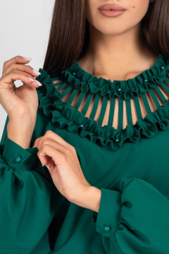 Блузка с капелькой и рюшами на полуприлегающем силуэте VIZAVI 821 изумруд - фото 2