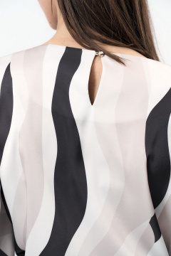 Белая свободная блуза из текстиля и шелка без подклада Art Ribbon M1095T - фото 4