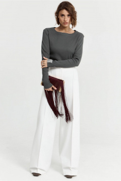 Короткий джемпер из трикотажа с нашивкой в стиле casual ATTIKA A3305-1 темно-серый - фото 2