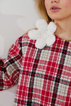 Костюм топ и юбка из текстиля с карманами и брошей Lokka 1590 белый/красный_клетка - фото 5