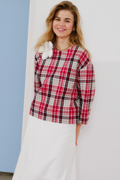 Костюм топ и юбка из текстиля с карманами и брошей Lokka 1590 белый/красный_клетка - фото 4