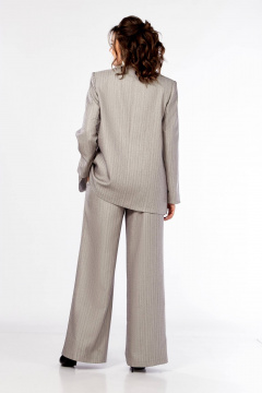 Стильный деловой костюм из текстиля в елочку с поясом Ольга Стиль С-903 светло-серый - фото 2