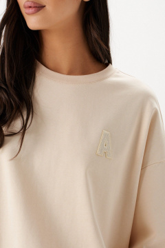 Футболка свободного кроя из хлопка с декоративной нашивкой ANNETE A2080 - фото 3