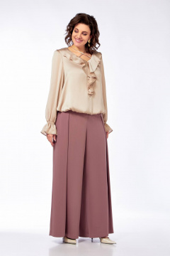 Брюки-палаццо из текстиля с глубокими складками Ольга Стиль С-891 пудра - фото 3