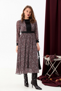 Приталенное платье с бюстгальтером и поясом из текстиля NikVa 941-1 винная абстракция - фото 4