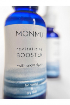 Ревитализирующий бустер с снежными водорослями для сухой кожи MONMU SNOW ALGAE Revitalizing BOOSTER for normal/dry skin, 30g - фото 2