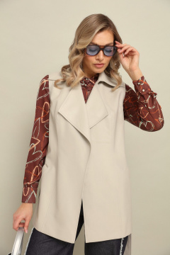 Жилет LM М109 бежевый - фото 1