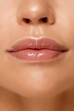 Блеск для губ LUXVISAGE LIP volumizer hot vanilla 2,9 г 306 Ice Taupe - фото 3