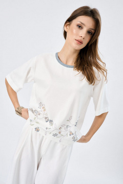 Базовая блуза свободного кроя со складкой на спинке Art Ribbon M3651T - фото 1