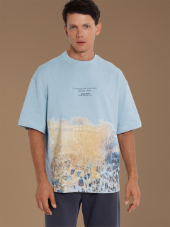 Футболка Mark Formelle 111892/24-3840П-0 туманно_голубой_печать_4_сл_на_пол_ТП - фото 1