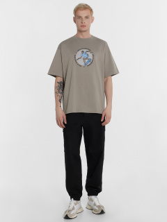 Футболка Mark Formelle 111932/24-4398П-0 серо_бежевый_печать_2_сл_на_пол - фото 4