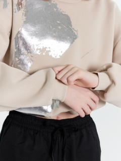 Джемпер Mark Formelle 122878/24-29773П-7П белый_песок_печать_1_сл_на_пол_(фольга) - фото 3